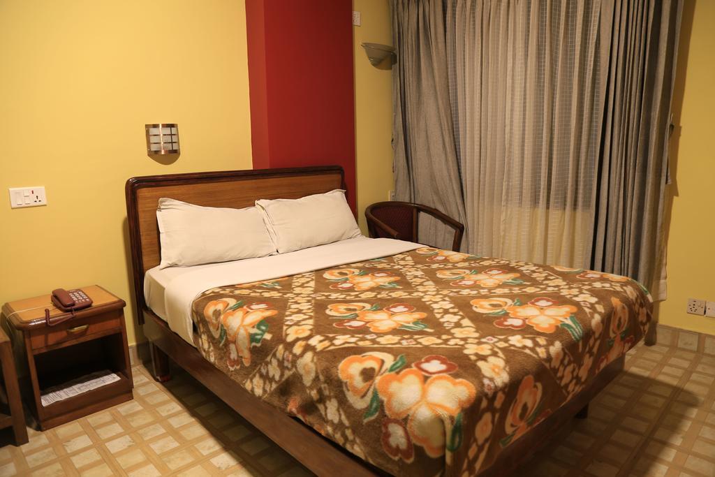 Heritage Home Hotel And Guest House Катманду Екстер'єр фото